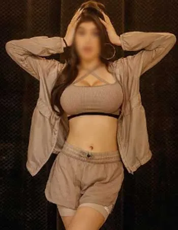 Dimple 22 year female call girls in aerocity